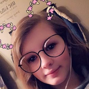 Meet your Posher, Kailyn